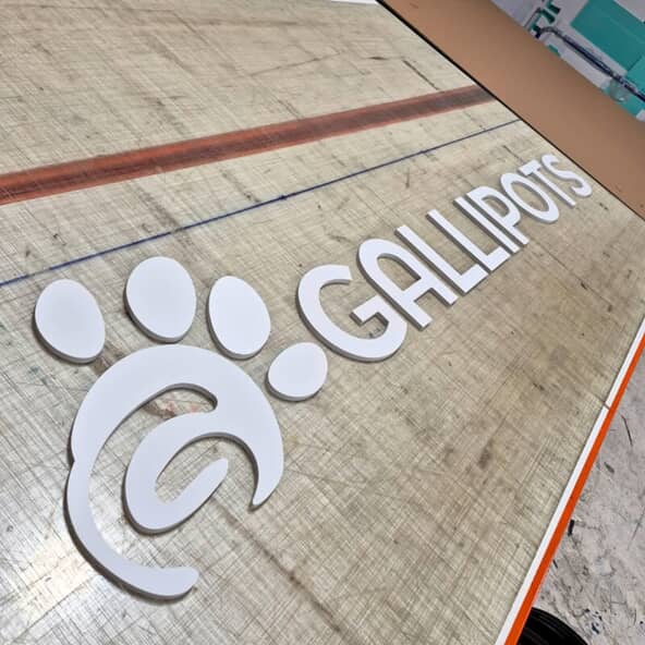 An image of the outdoor foamex lettering after being cut out.